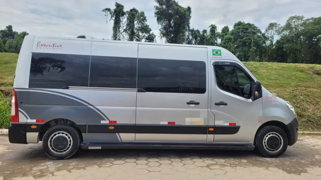 Ônibus Renault Master L3H2 Completo 2019 seminovo à venda, código 228 - foto 03