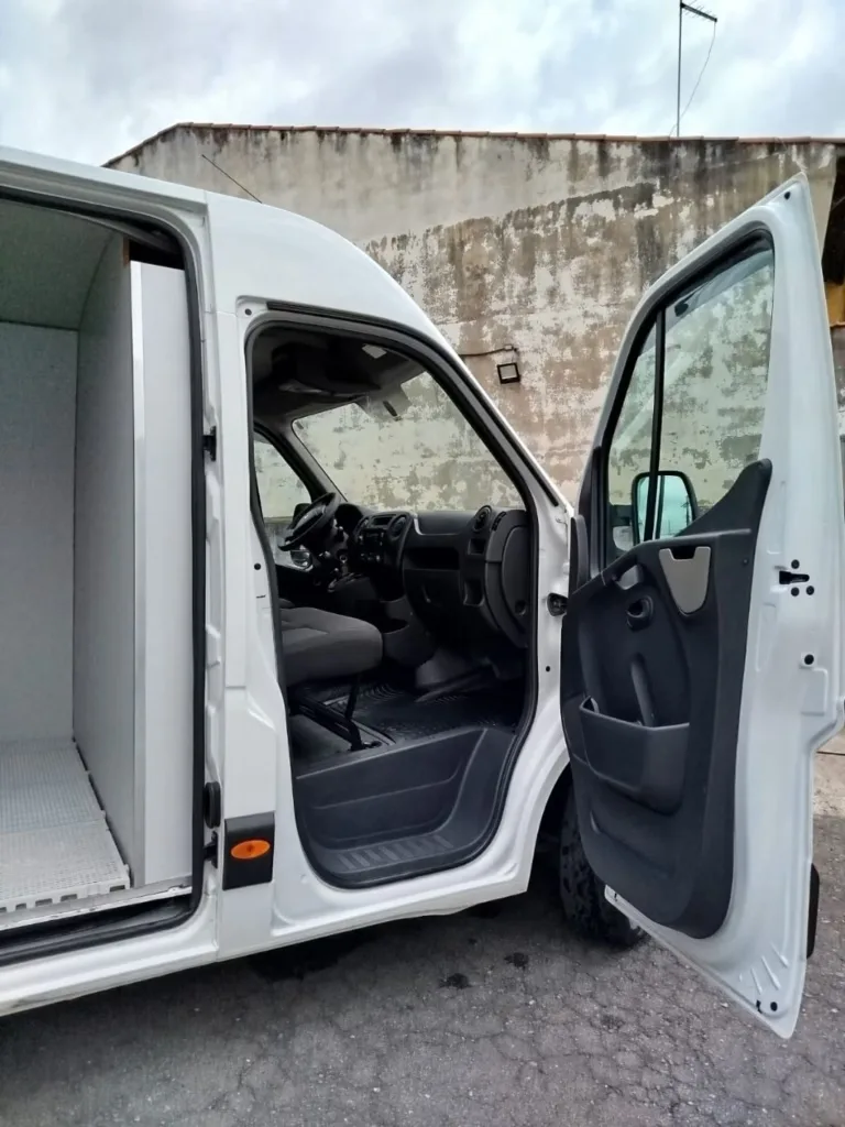 Ônibus Renault Master L3H2 Furgao 2022 seminovo à venda, código 434 - foto 07