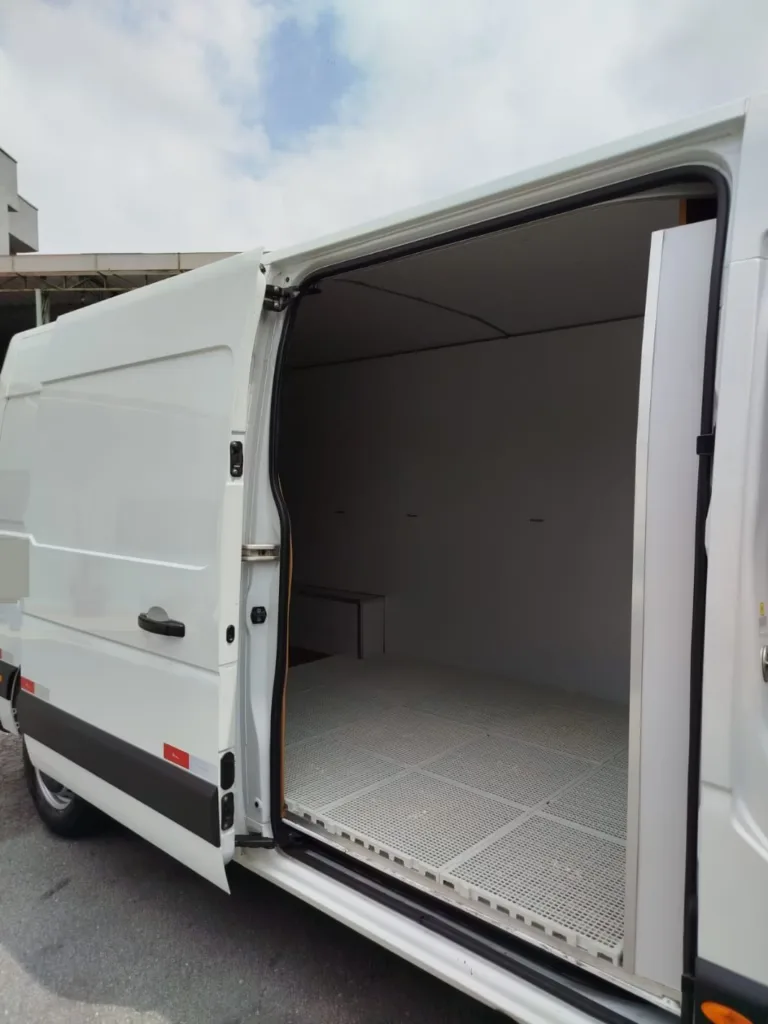 Ônibus Renault Master L3H2 Furgao 2022 seminovo à venda, código 434 - foto 08