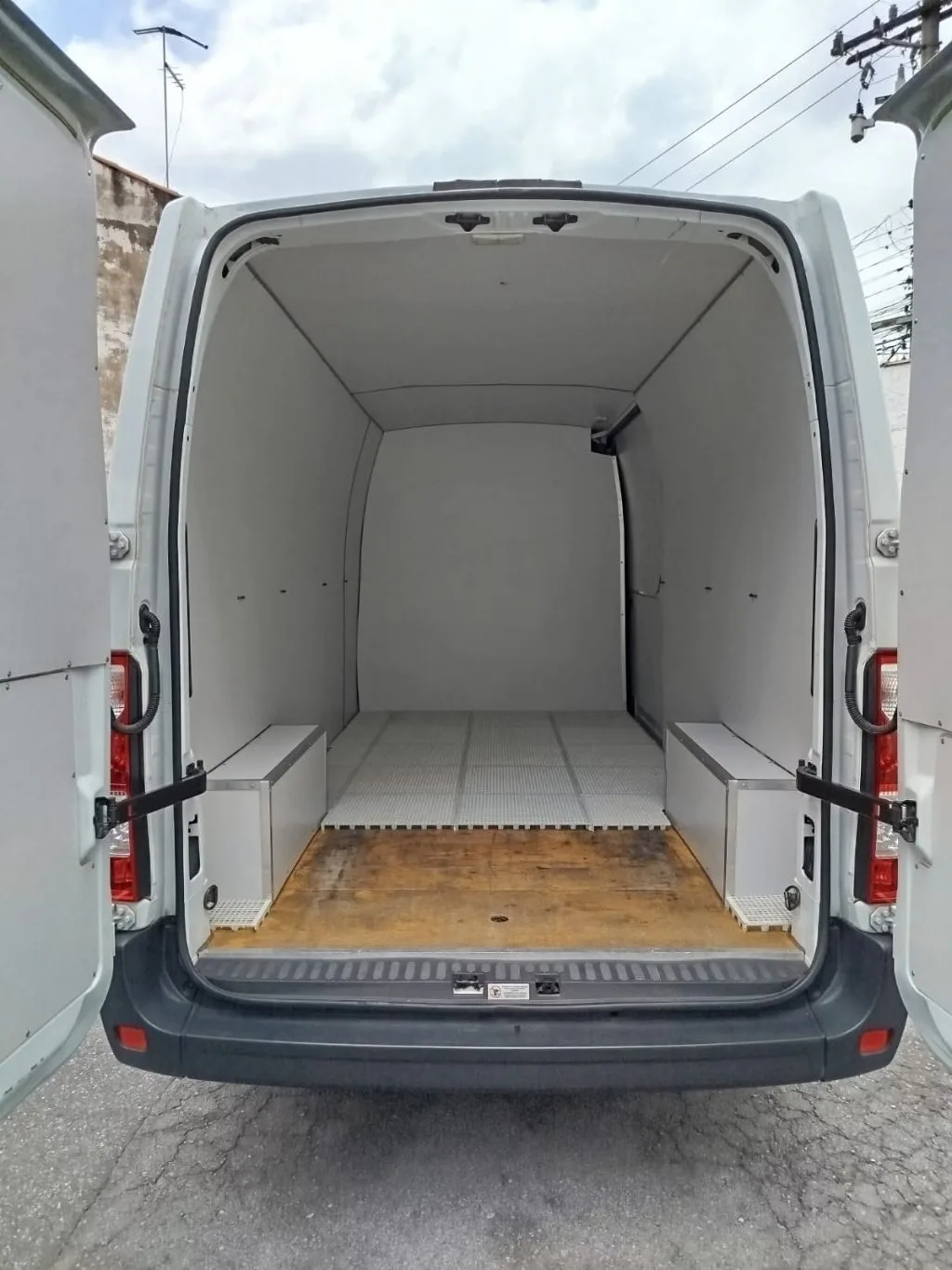 Ônibus Renault Master L3H2 Furgao 2022 seminovo à venda, código 434 - foto 09