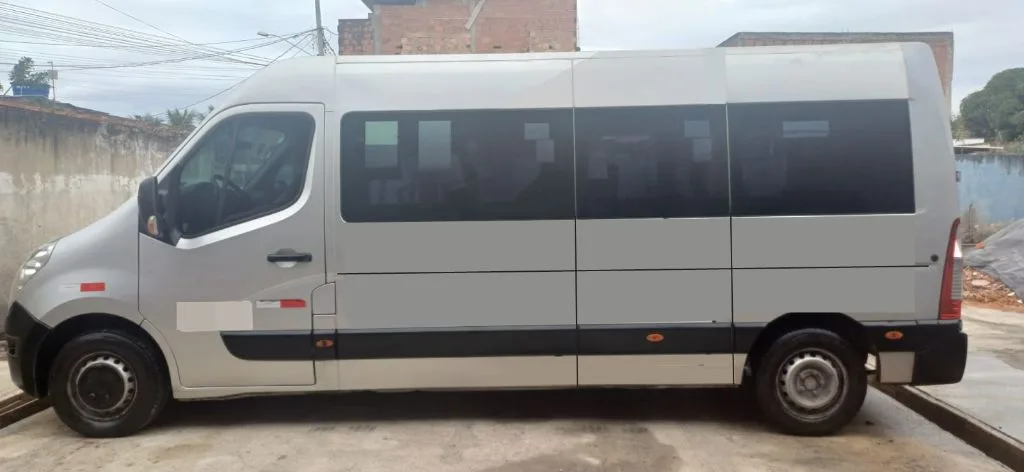 Ônibus Renault Master L3H2 Luxo 2020 seminovo à venda, código 173 - foto 04