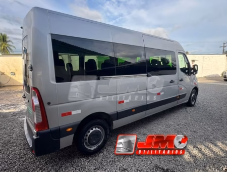Ônibus Renault Van Master L3H2 2020 seminovo à venda, código 230 - foto 04