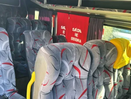 Ônibus Renault Van Master L3H2 2020 seminovo à venda, código 230 - foto 08