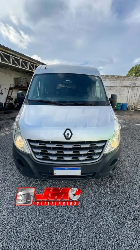 Ônibus Renault Van Master L3H2 2022 seminovo à venda, código 108 - foto 02