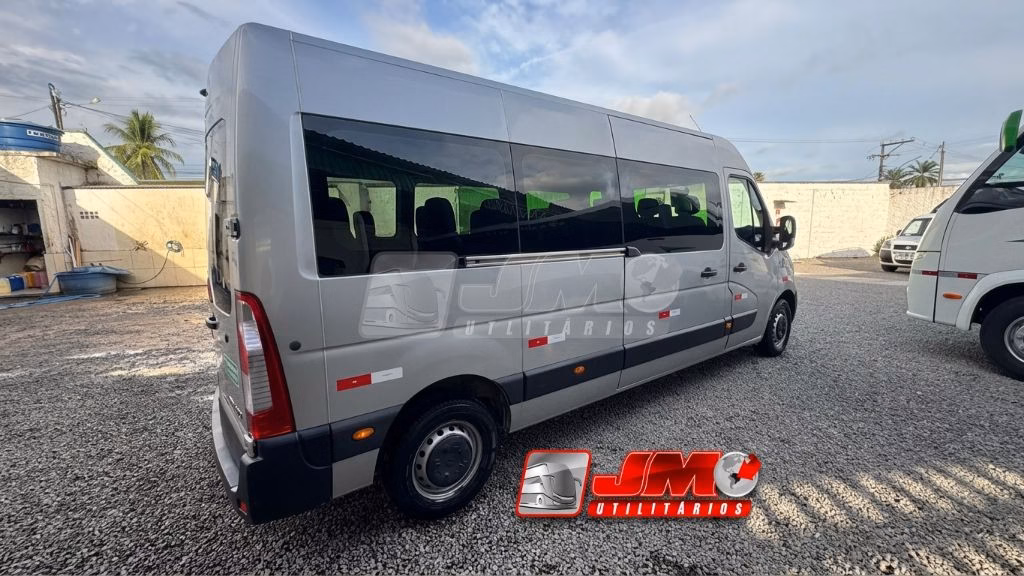 Ônibus Renault Van Master L3H2 2022 seminovo à venda, código 108 - foto 04