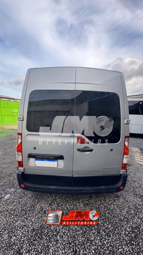 Ônibus Renault Van Master L3H2 2022 seminovo à venda, código 108 - foto 06