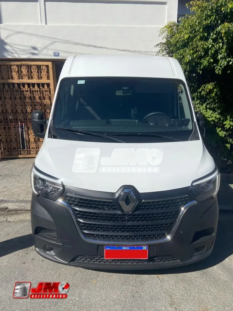 Ônibus Renault Van Master L3H2 2025 seminovo à venda, código 238 - foto 01