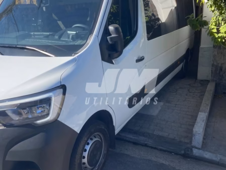 Ônibus Renault Van Master L3H2 2025 seminovo à venda, código 238 - foto 03