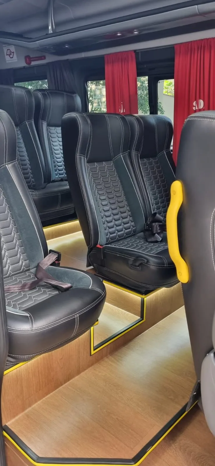 Ônibus Sprinter CDI 415 Longa Marticar Executiva 2019 seminovo à venda, código 461 - foto 06