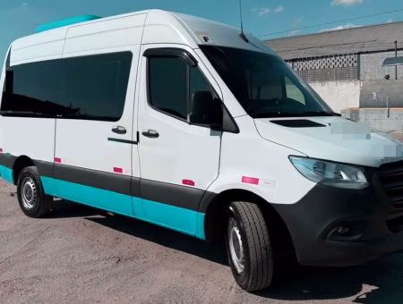 Ônibus Sprinter CDI 416 Curta T.Alto Luxo 2022 seminovo à venda, código 881 - foto 01
