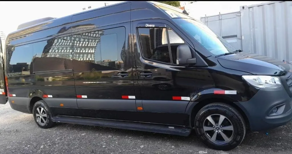Ônibus Sprinter CDI 417 Van 2025 seminovo à venda, código 722 - foto 01