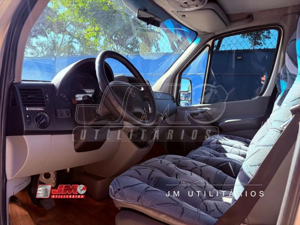 Ônibus Mercedes-Benz Sprinter 415 CDI Longa 2015 seminovo à venda, código 391 - foto 05