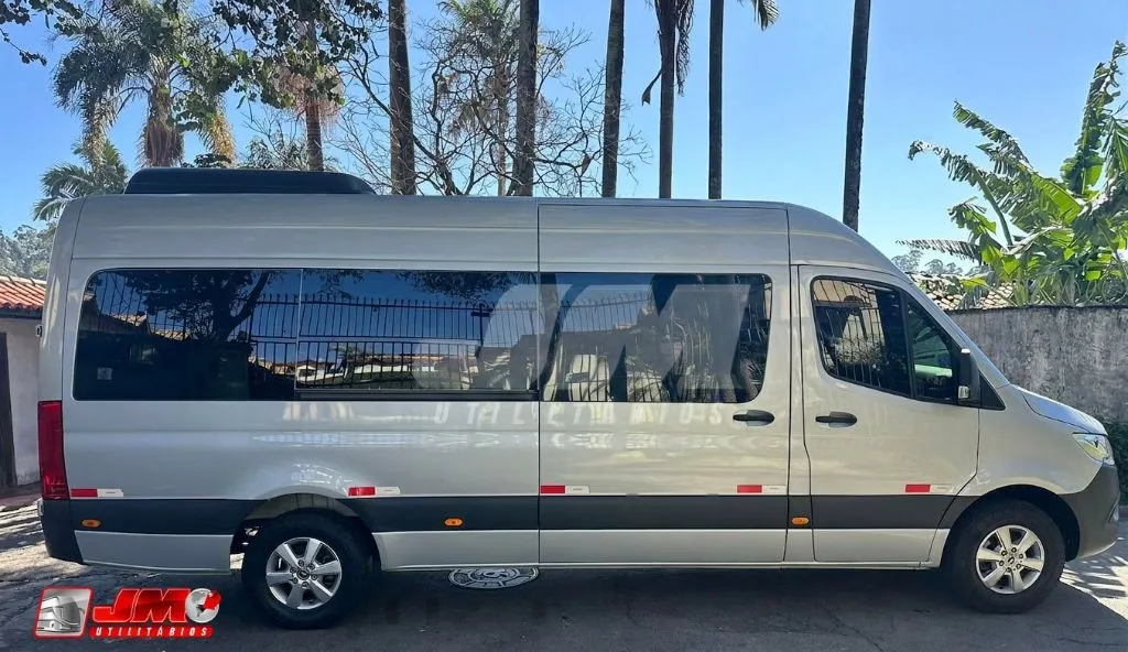 Ônibus Sprinter Van 417 CDI 2024 seminovo à venda, código 237 - foto 02