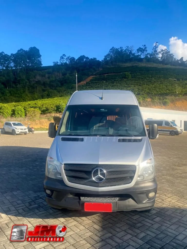 Ônibus Sprinter Van 515 CDI 2018 seminovo à venda, código 45 - foto 02