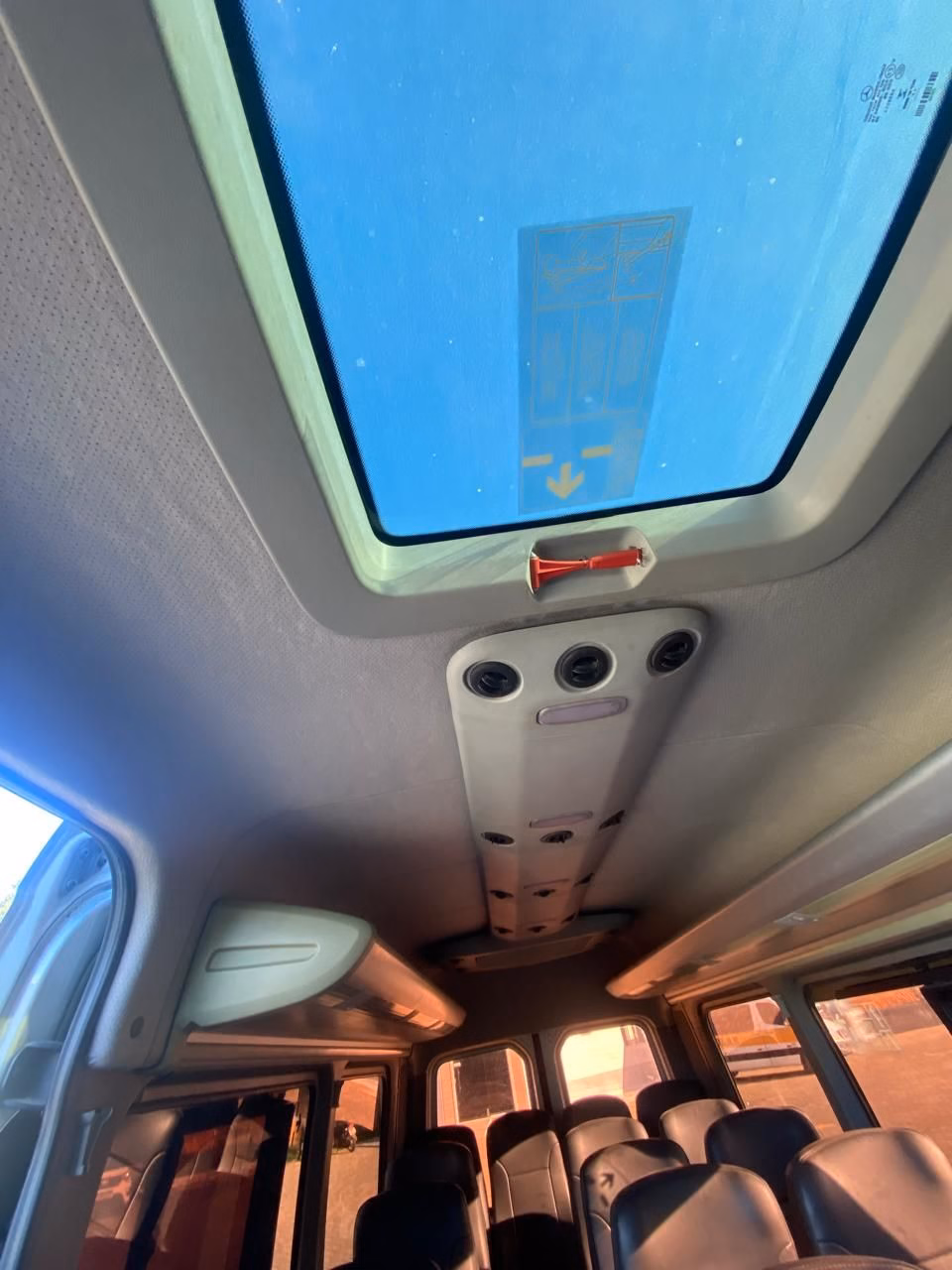 Ônibus Sprinter Van 515 CDI 2018 seminovo à venda, código 45 - foto 08
