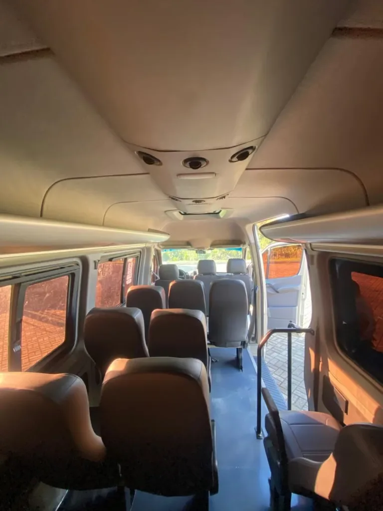 Ônibus Sprinter Van 515 CDI 2018 seminovo à venda, código 45 - foto 09