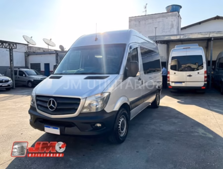 Ônibus Sprinter Van CDI 415 2018 seminovo à venda, código 509 - foto 01