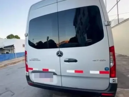 Ônibus Mercedes-Benz Sprinter CDI 417 Executiva Luxo 2026 seminovo à venda, código 59 - foto 04