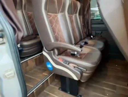 Ônibus Mercedes-Benz Sprinter CDI 417 Executiva Luxo 2026 seminovo à venda, código 59 - foto 08