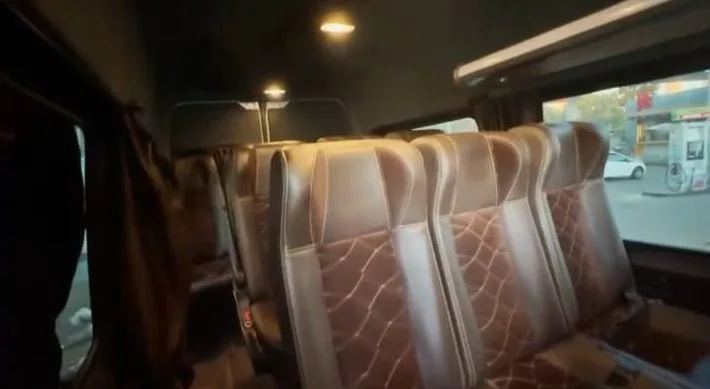 Ônibus Mercedes-Benz Sprinter CDI 417 Executiva Luxo 2026 seminovo à venda, código 59 - foto 09