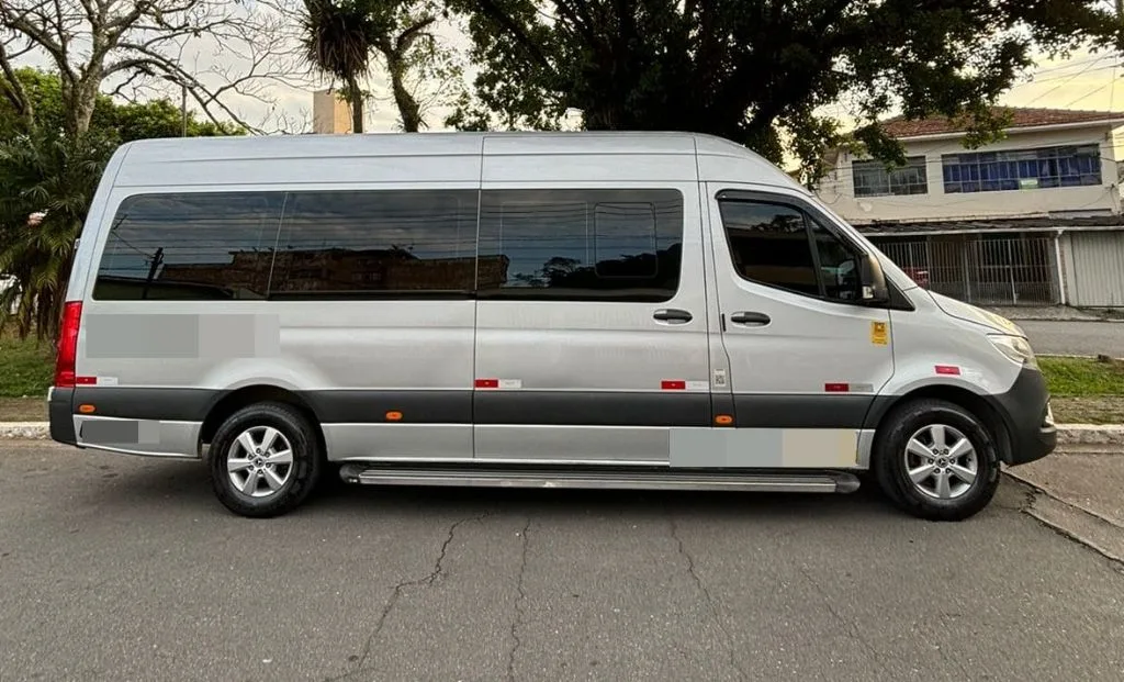 Ônibus Mercedes-Benz Sprinter 416 CDI Executiva 2022 seminovo à venda, código 414 - foto 03
