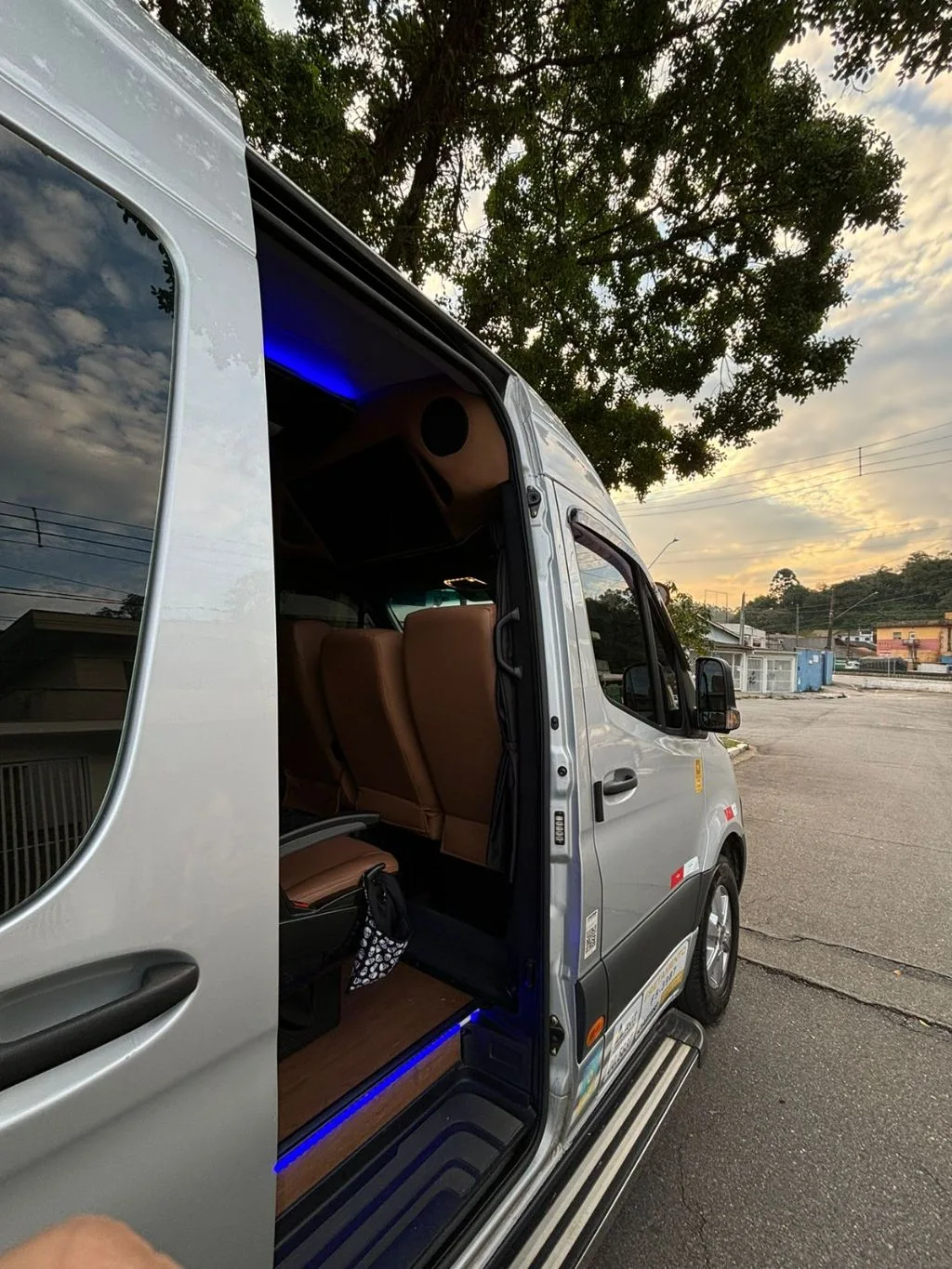 Ônibus Mercedes-Benz Sprinter 416 CDI Executiva 2022 seminovo à venda, código 414 - foto 05