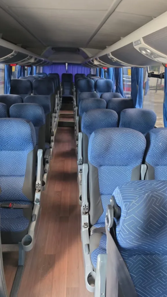 Ônibus Volare Fly 10 Agrale MA 12 2022 seminovo à venda, código 1801 - foto 07