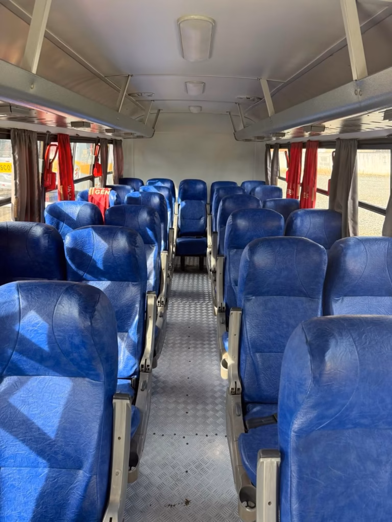 Ônibus Volare Micro-onibus Attack 8 Agrale 2024 seminovo à venda, código 1682 - foto 07
