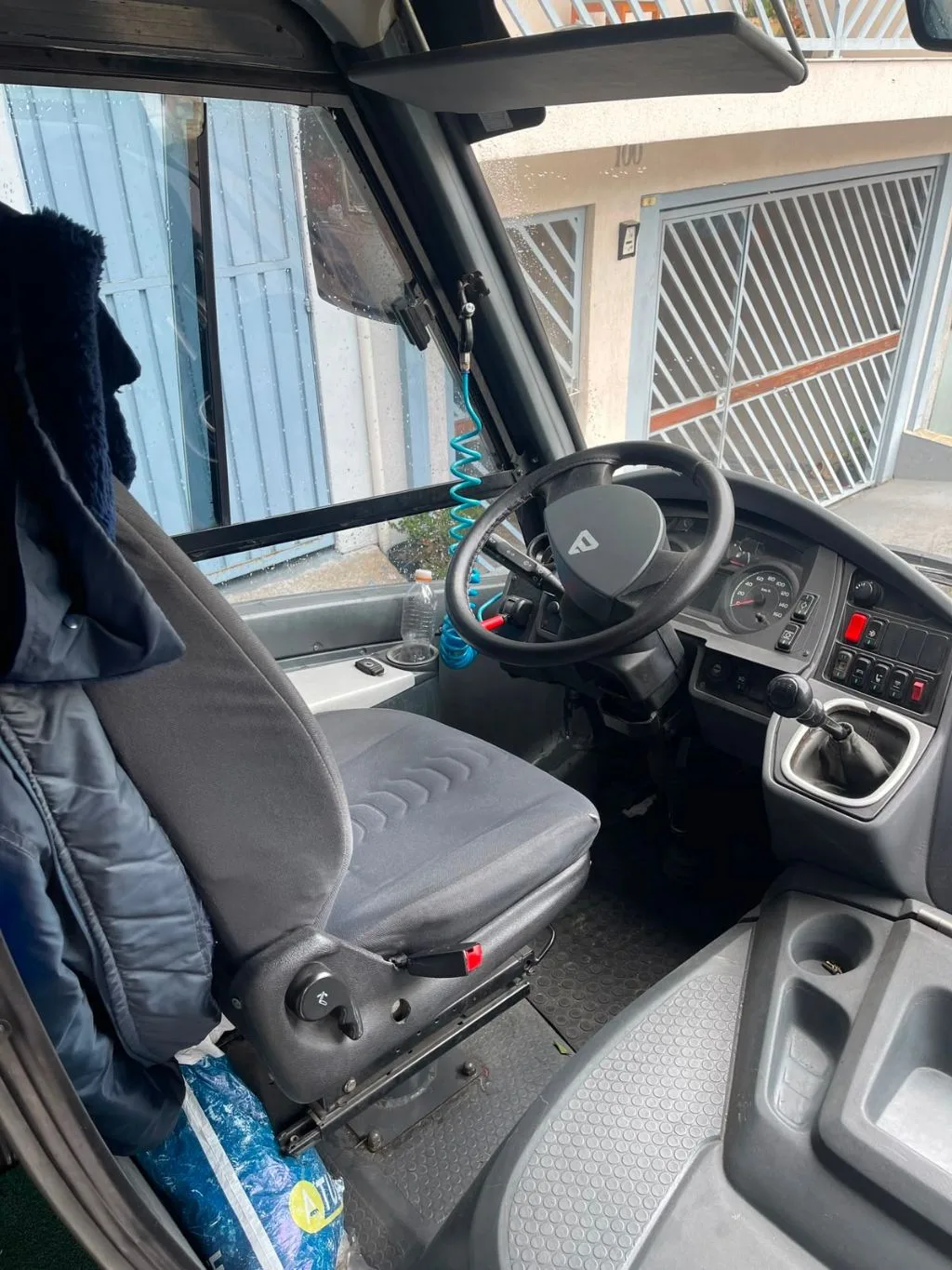 Micro-ônibus Volare W9, Agrale MA9, ano-modelo 2013, COD.1802 - foto 05