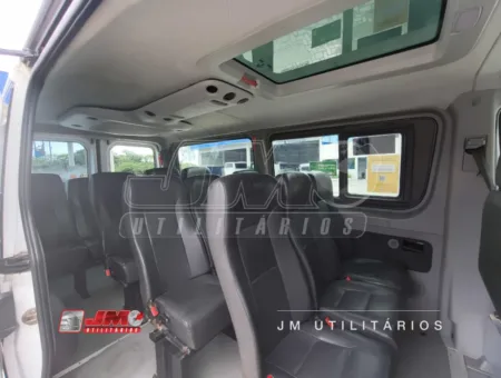 Van Sprinter CDI 415 Curta Teto Baixo 2019 à venda COD.443