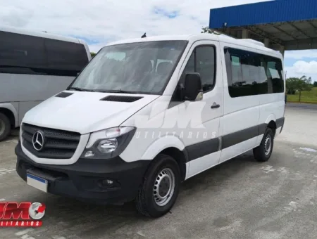 Van Sprinter CDI 415 Curta Teto Baixo 2019 à venda COD.443