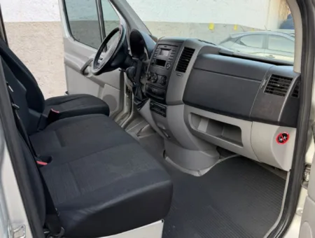Van Mercedes-Benz Executiva Luxo Sprinter 415 CDI 2019 seminovo à venda, código 355 - foto 08