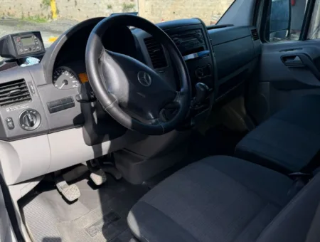 Van Executiva Luxo Mercedes-Benz Sprinter 415 CDI 2019 COD.355