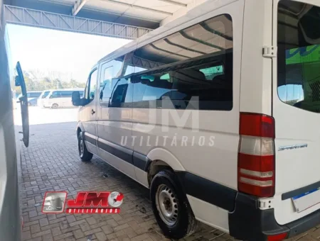 Van Sprinter CDI 415 Curta Teto Baixo 2018 à venda COD.440