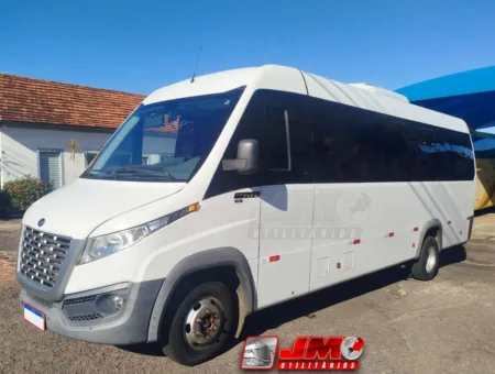 Micro-ônibus Marcopolo Fly 6 Cummins 2020 seminovo à venda, código 520 - foto 02