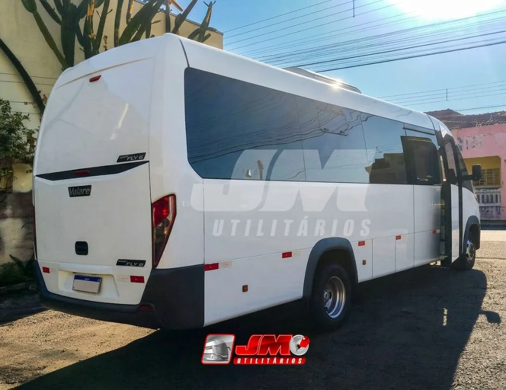 Micro-ônibus Marcopolo Fly 6 Cummins 2020 seminovo à venda, código 520 - foto 03