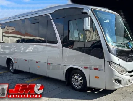 Micro-ônibus Marcopolo Senior executivo, 28 lugares — 2023 seminovo à venda, código 689 - foto 01