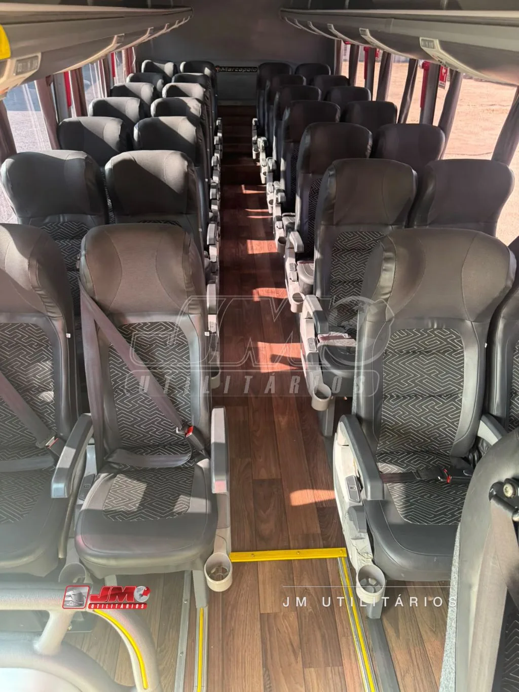 Micro-ônibus Marcopolo Senior LO 916 2025 seminovo à venda, código 517 - foto 09