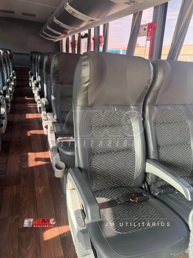 Micro-ônibus Marcopolo Senior LO 916 2025 seminovo à venda, código 517 - foto 10