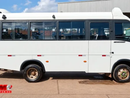Micro-ônibus Marcopolo Attack 8 2019 seminovo à venda, código 709 - foto 04