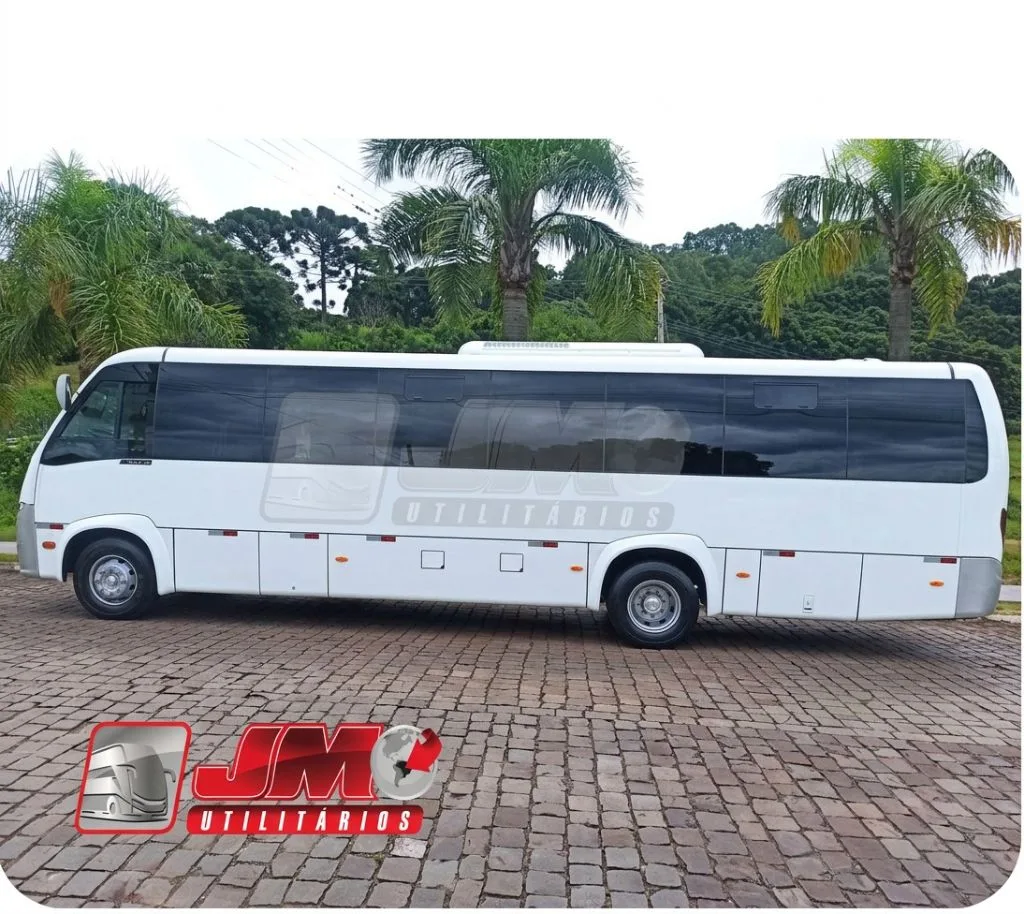 Micro-ônibus Marcopolo Fly 10 2023 seminovo à venda, código 1820 - foto 02