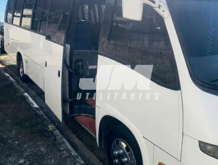 Micro-ônibus Marcopolo W9 2012 seminovo à venda, código 1821 - foto 02