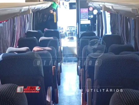 Micro-ônibus Marcopolo W9 C 2019 seminovo à venda, código 1819 - foto 07