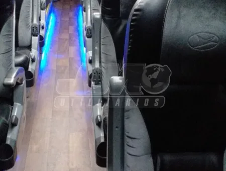 Micro-ônibus Marcopolo Volare W-L MWM MA 10 2015 seminovo à venda, código 17 - foto 04