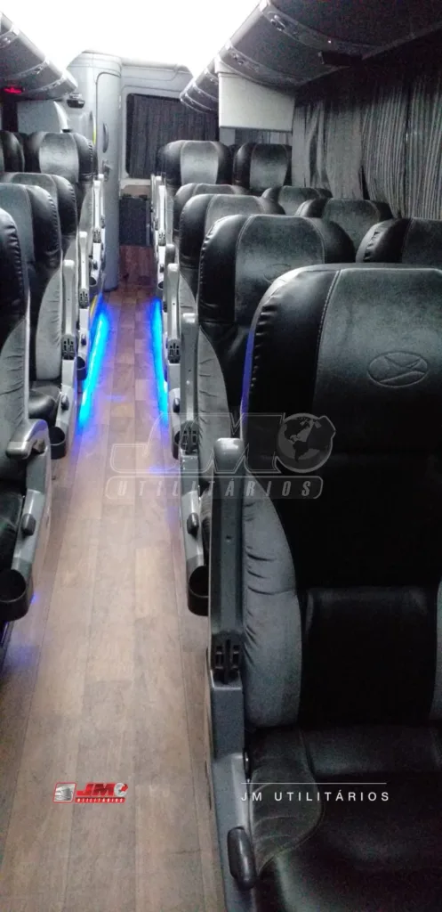Micro-ônibus Marcopolo Volare W-L MWM MA 10 2015 seminovo à venda, código 17 - foto 04