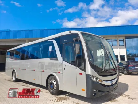 Micro-ônibus Mascarello Ello Iveco 2017 seminovo à venda, código 70 - foto 01