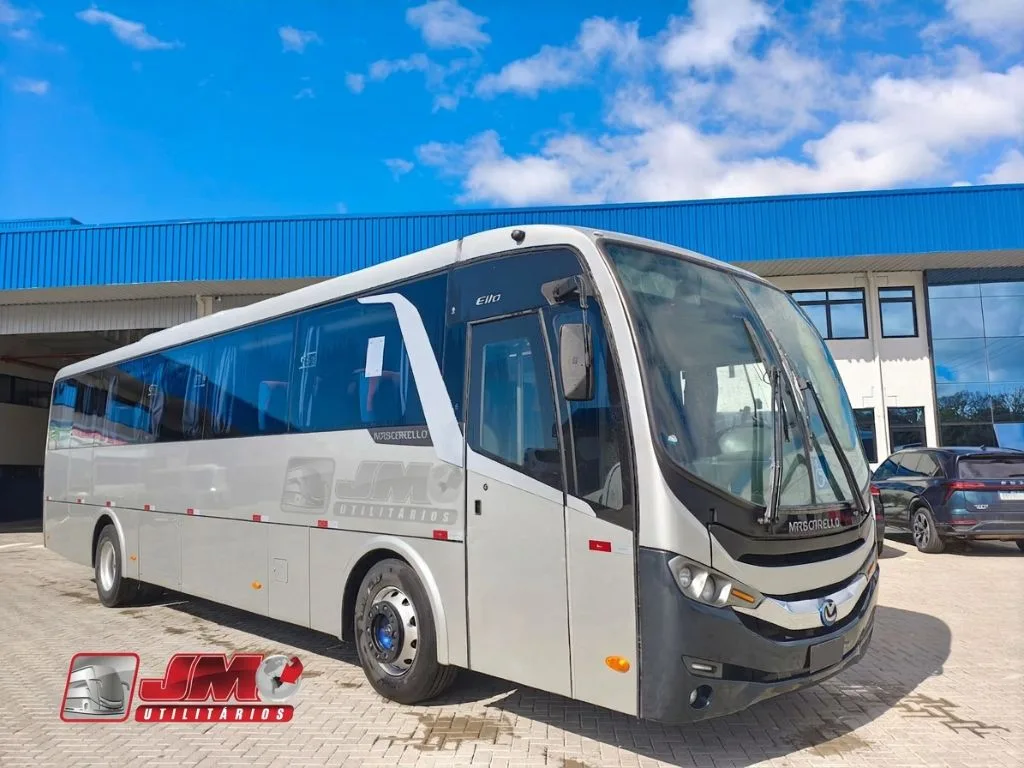 Micro-ônibus Mascarello Ello Iveco 2017 seminovo à venda, código 70 - foto 01