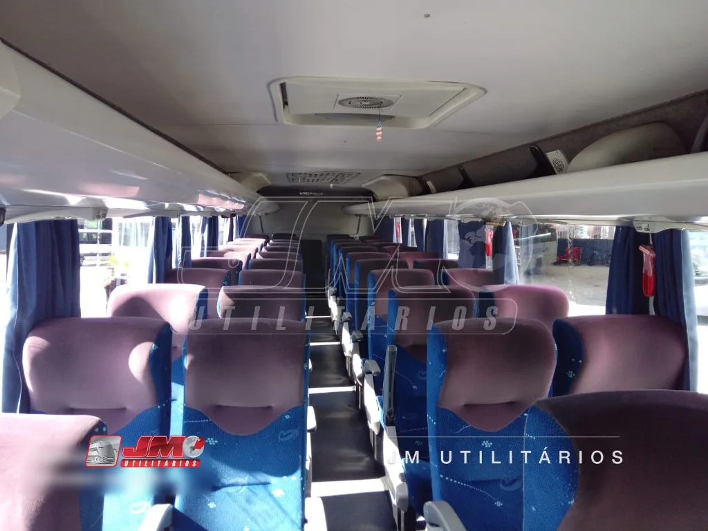 Micro-ônibus Mascarello Ello Iveco 2017 seminovo à venda, código 70 - foto 05