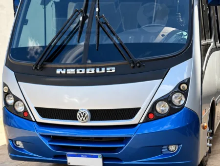 Micro-ônibus Neobus Thunder 9.150 2010 seminovo à venda, código 729 - foto 02