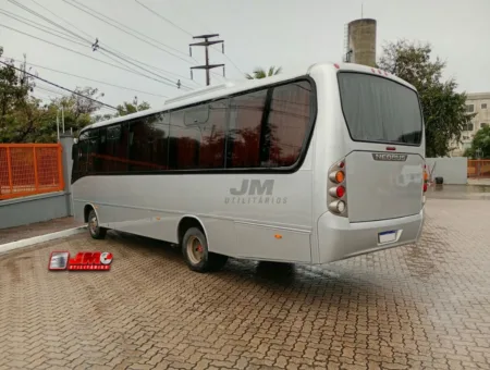 Micro-ônibus Neobus Thunder Plus 2011 seminovo à venda, código 697 - foto 02